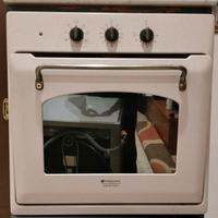 Forno ventilato da incasso Ariston
