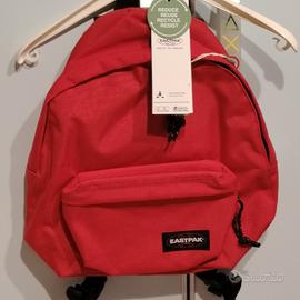 Zaino Eastpak  medium. Con cartellino