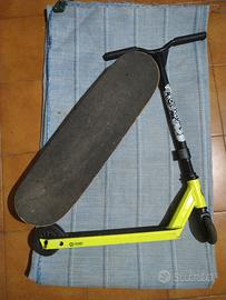 Monopattino e skateboard 
