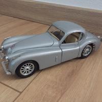 Jaguar XK 120 Burago Italy 1/24