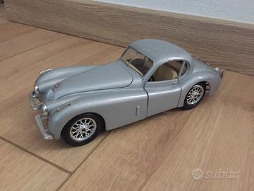 Jaguar XK 120 Burago Italy 1/24