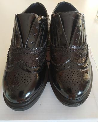 Scarpe vernice bambina 34