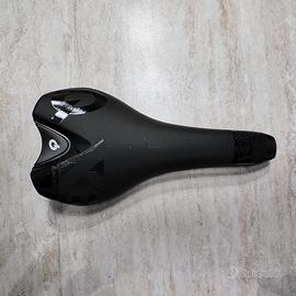 Sella Prologo Scratch X8 - Nuova