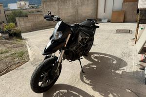 Ducati Hypermotard 796