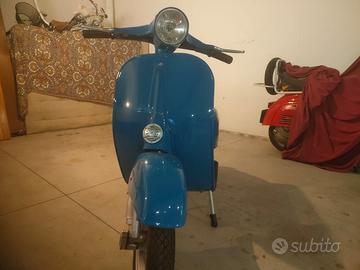 Vespa 50 r