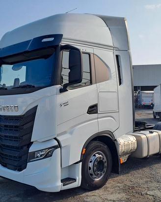 Iveco S-WAY 490 TRATTORE - GARANZIA IVECO