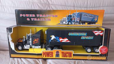 Camion a rimorchio