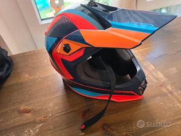 casco 7/13 anni moto cross kart nuovo