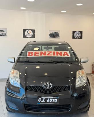 Toyota Yaris 1.3 5 porte benzina 2010