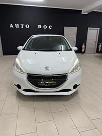 Peugeot 208 1.4 HDi 68 CV 5 porte Allure