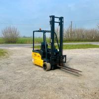 carrello elevatore,muletto OM mod. XE18  del 2005