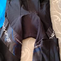 abbigliamento  per ciclista 