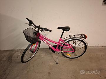 Bicicletta per ragazzina