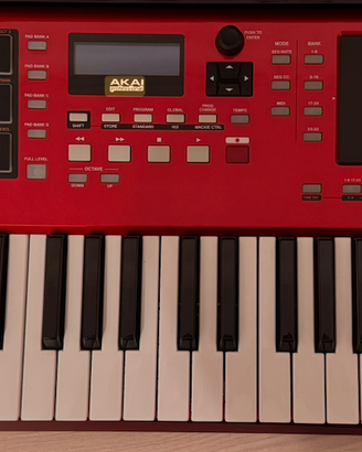 Akai Professional MAX49 controller MIDI USB/CV