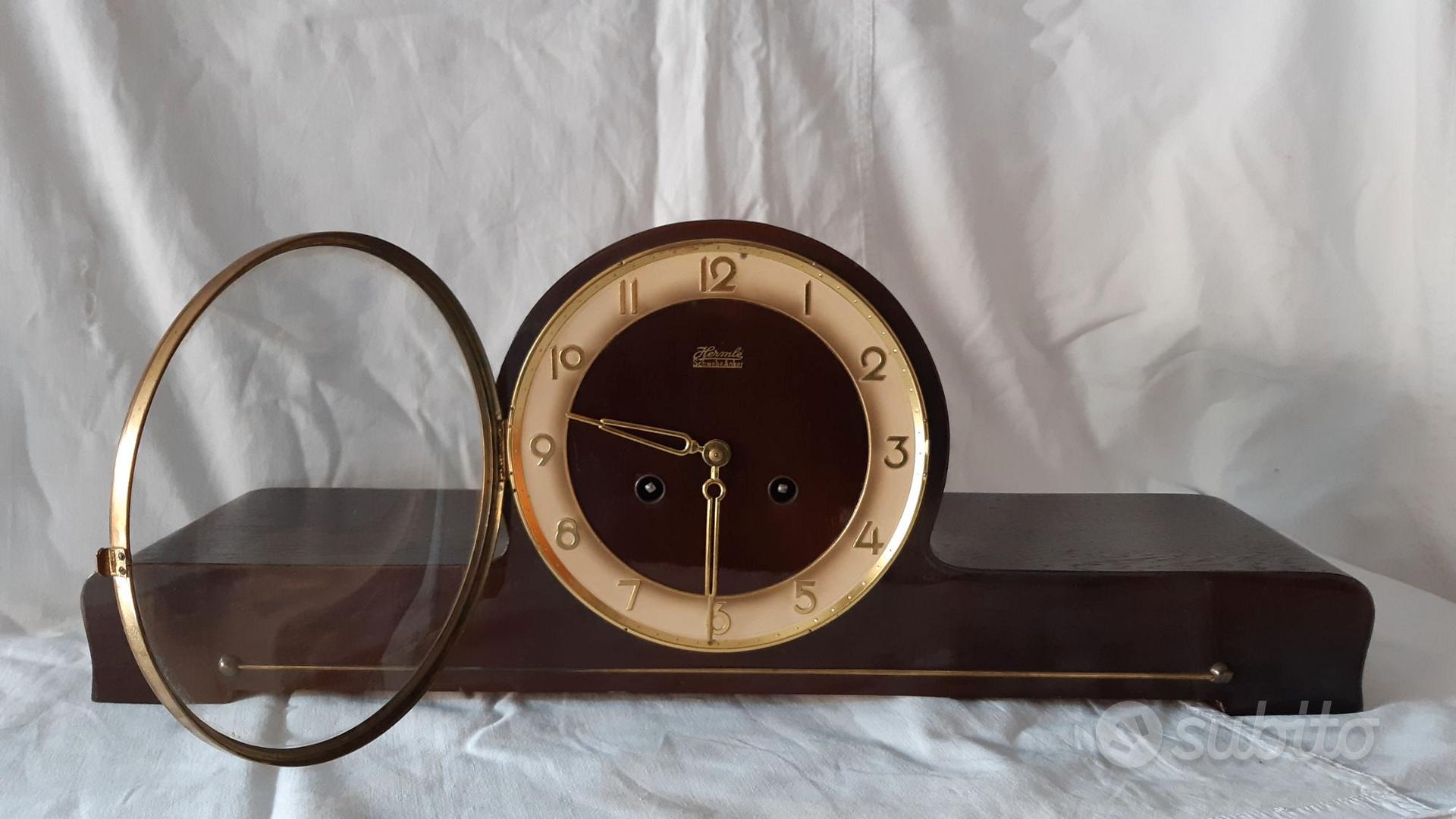 Orologio Da Tavolo In Legno Massello – Design Retrò Con Movimento Silenzioso, Dimensioni 333x202x62 Mm, Batteria AA, Quadrante Chiaro, Per Soggiorno, Cucina E Ufficio