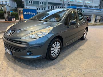 Peugeot 207 1.6 DIESEL  IDEALE NEOPATENTATI