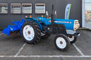 TRATTORE - MITSUBISHI D 3250