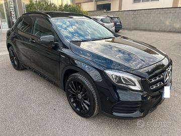 MERCEDES GLA X156 night edition
