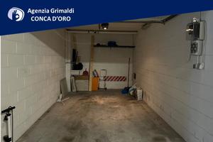 Box/Posto auto Roma [Cod. rif 3332434ARG]