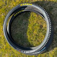 Coppia copertoni Maxxis Minion DHR II 29x2.40 WT