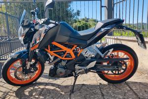Ktm Duke 390 del 2015