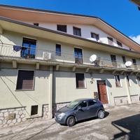 Quadrilocale ristrutturato arredato