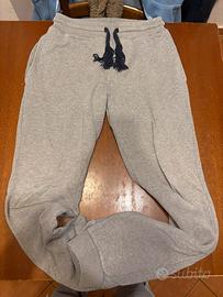pantaloni tuta