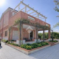 BIFAMILIARE A TRAPPETO