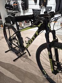 Mtb Scott in carbonio