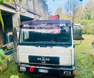 AUTOCARRO MAN 