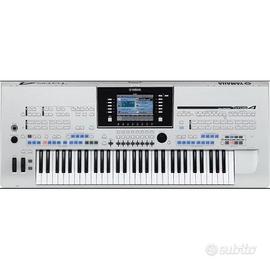 Yamaha Tyros 4