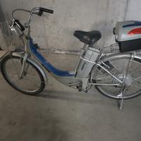 bicicletta elettrica 