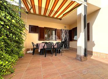 VILLA A SCHIERA A SABAUDIA