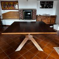 Tavolo in legno