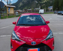 Toyota Yaris 2018 Hybrid Red Edition