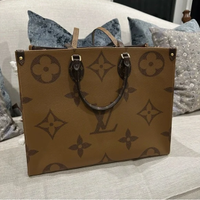 Louis Vuitton ONTHEGO GM con monogramma inverso