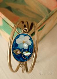 Bracciale rigido madreperla 