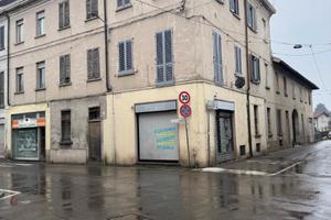 Negozio-ufficio-studio-pied a terre a meda
