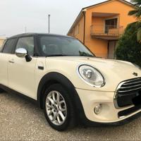 MINI COOPER D BUSINESS 5 P