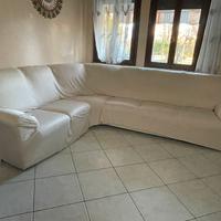 Divano 5-6 posti angolare angolo PREZZO TRATTABILE