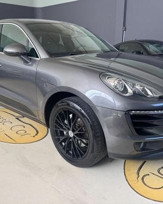 PORSCHE Macan 3.0 Diesel S / BOOK SERVICE / SOLO