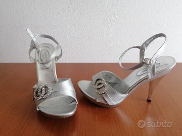 Sandali argentati in raso tg. 38