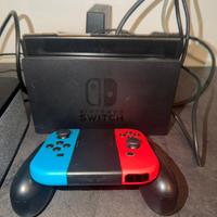 Nintendo switch custodia e giochi