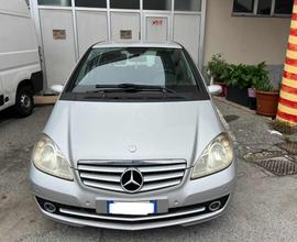 MERCEDES-BENZ A 150 BlueEFFICIENCY Elegance