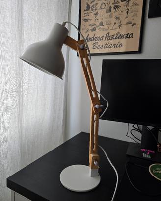 Lampada da tavolo