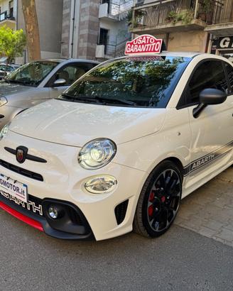 Abarth 595 1.4 Turbo T-Jet 180 CV Competizione