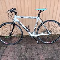 bicicletta ibrida FRERA HYDROS 