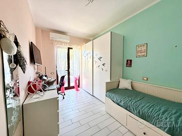 cameretta in buone condizioni 