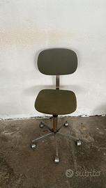 Sedia con rotelle da collezione