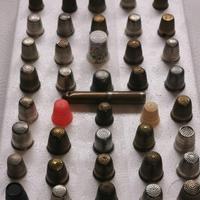 40 DITALI DA SARTA DI VARIE MISURE ANNI 40-50